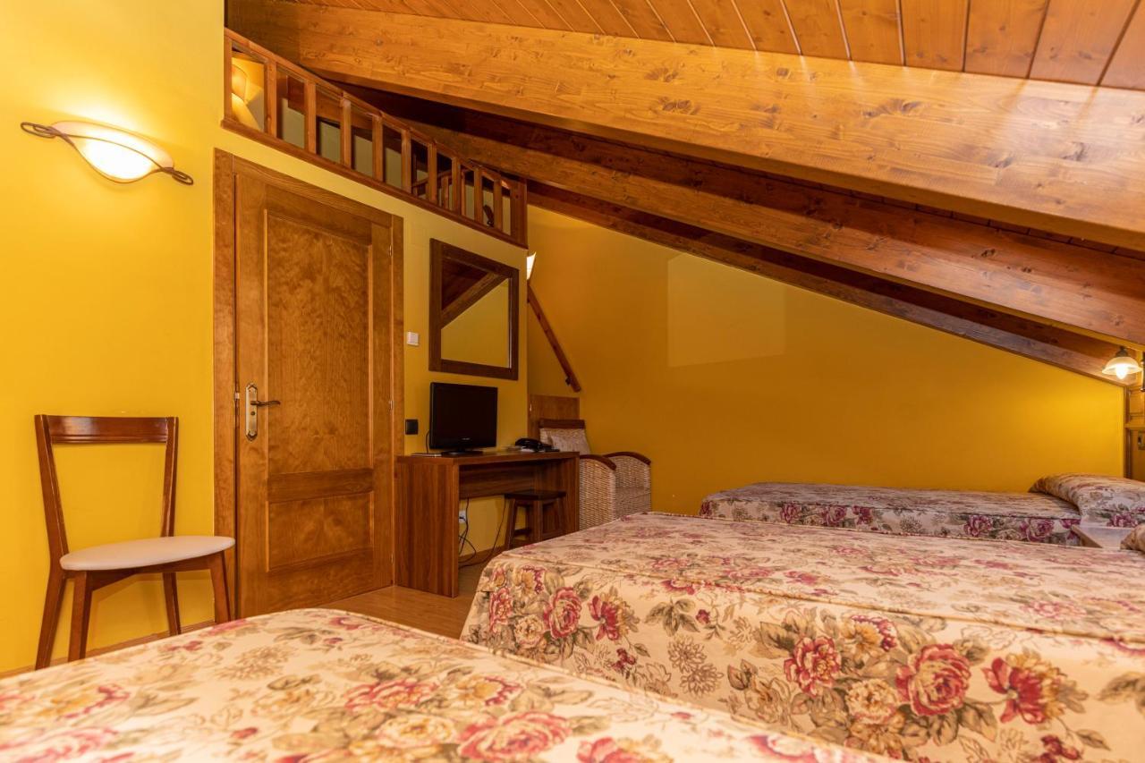 Hotel Solana Benasque Buitenkant foto